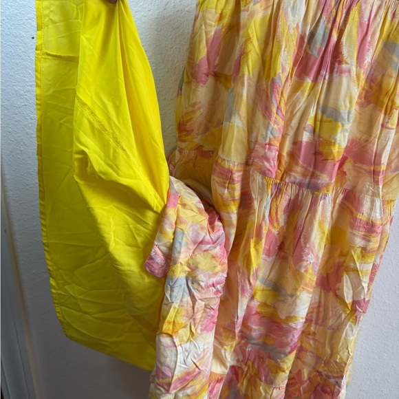 ADELYN RAE ‘Connie’ Tiered Strappy Maxi Dress - Picture 8 of 12